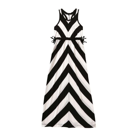 Joe Fresh Black and White Kids Casual Dress - Picture 2 of 6